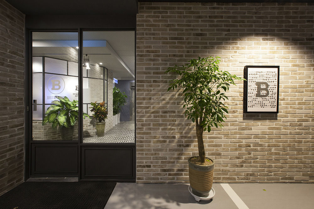 Hotel Brown Dot 金海市 外观 照片