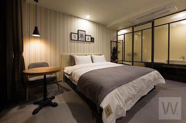 Hotel Brown Dot 金海市 外观 照片
